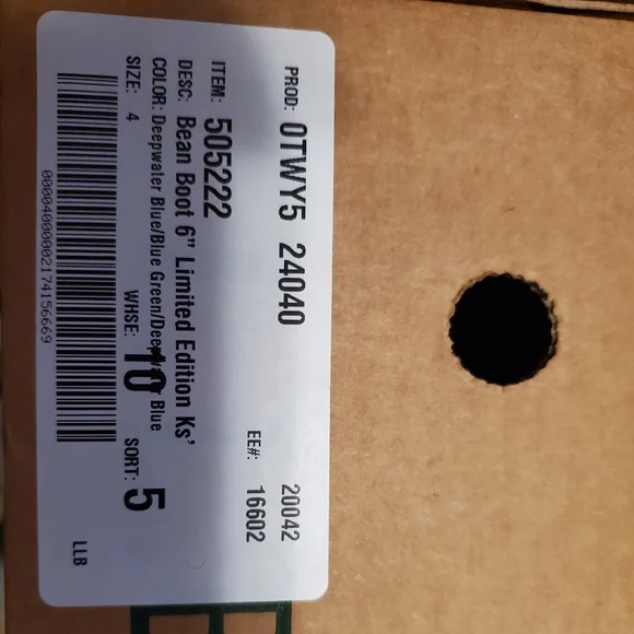 Size 4 L.L.Bean Boots - Picture 4 of 5